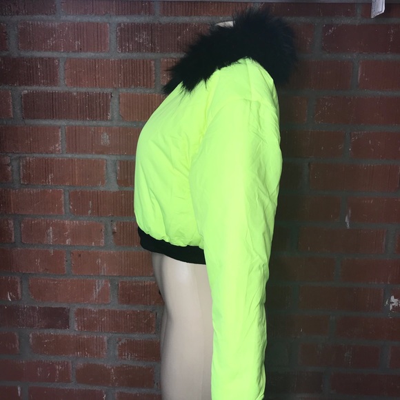 🌺Highlight Of My Day Neon Yellow Jacket - Picture 4 of 6